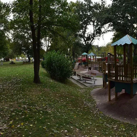 Lunaro Zagreb Exteriör bild